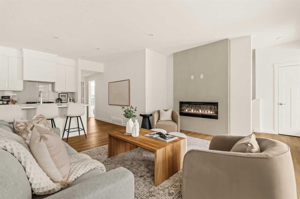 615 Sovereign Common SW, Calgary — photo 5 of 41