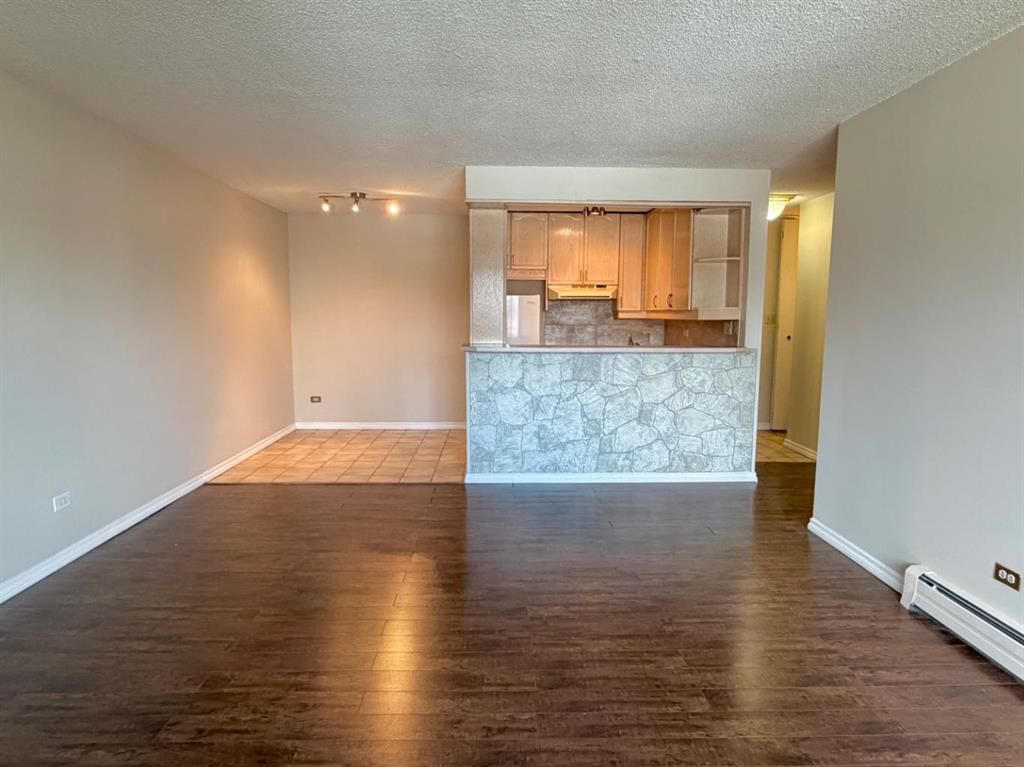 501, 903 19 Avenue SW, Calgary — photo 3 of 21