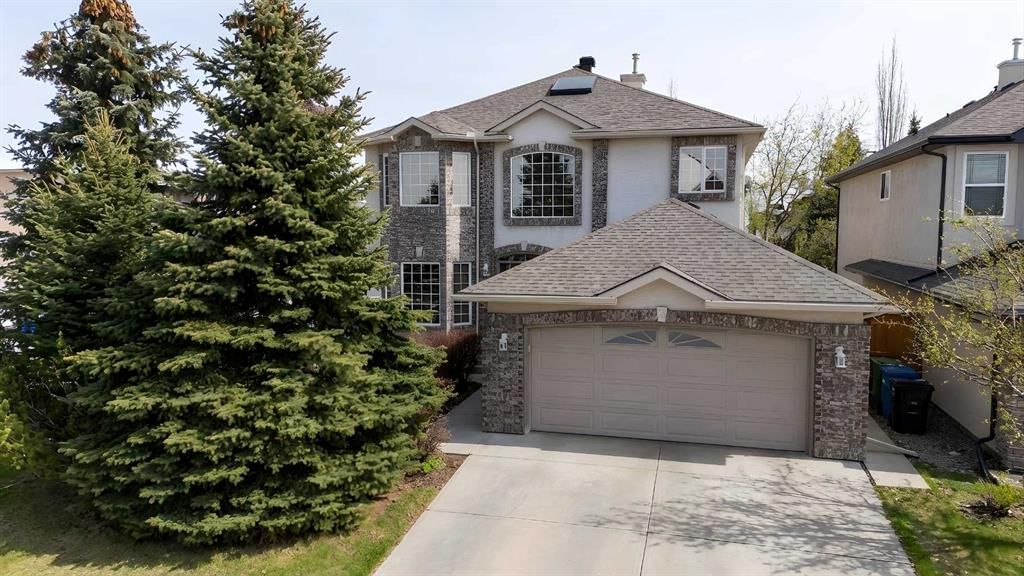 137 Simcrest Heights SW, Calgary — main listing photo