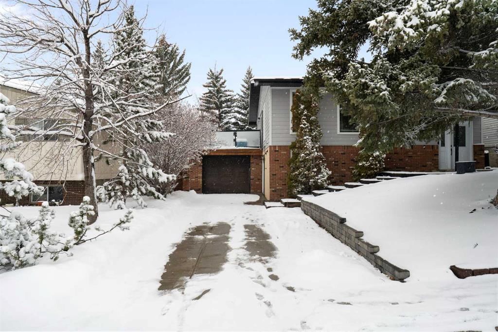 6607 Silver Springs Crescent NW, Calgary — photo 2 of 39