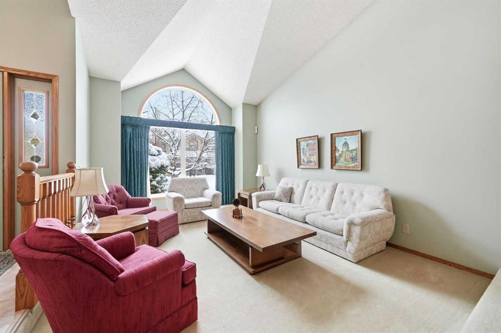 86 Suncanyon Park SE, Calgary — photo 5 of 50