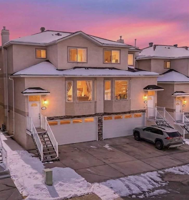 71 Country Hills Gardens NW, Calgary — main listing photo
