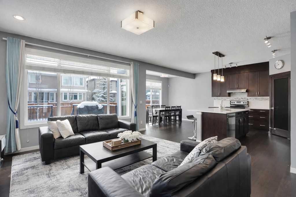 2 Aspen Summit Mount SW, Calgary — photo 5 of 33