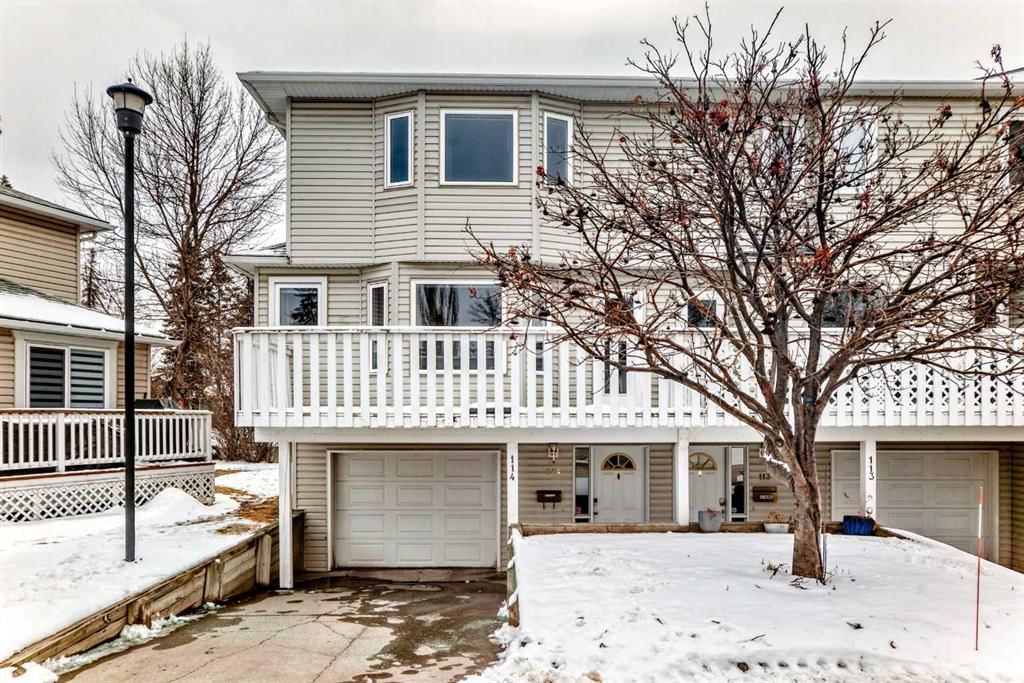 114 Killarney Glen Court SW, Calgary — main listing photo