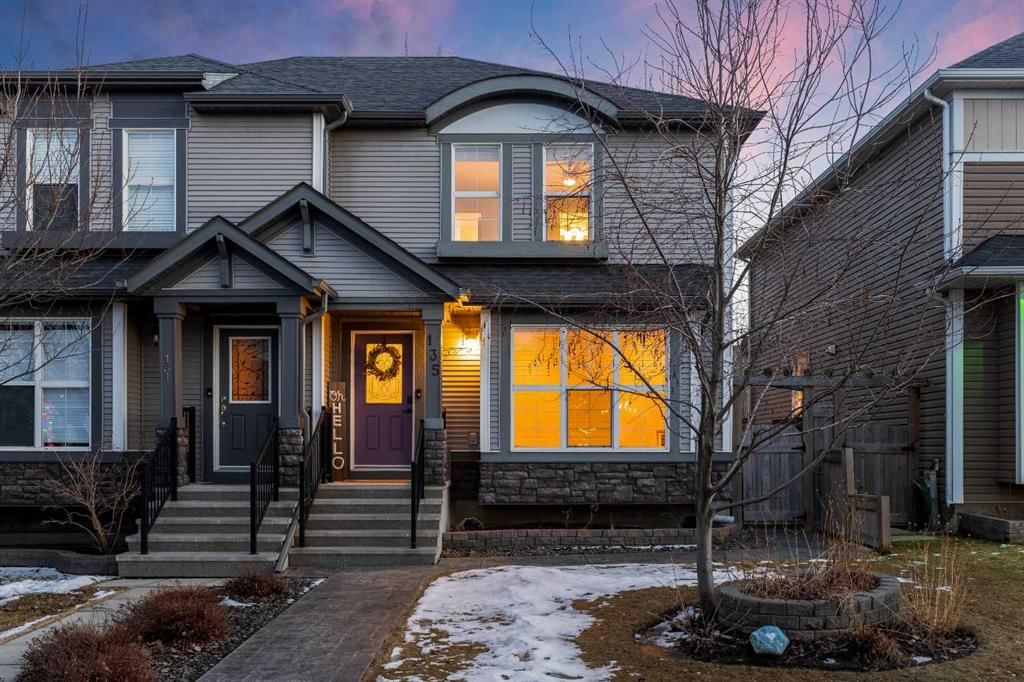 135 Autumn Green SE, Calgary — main listing photo