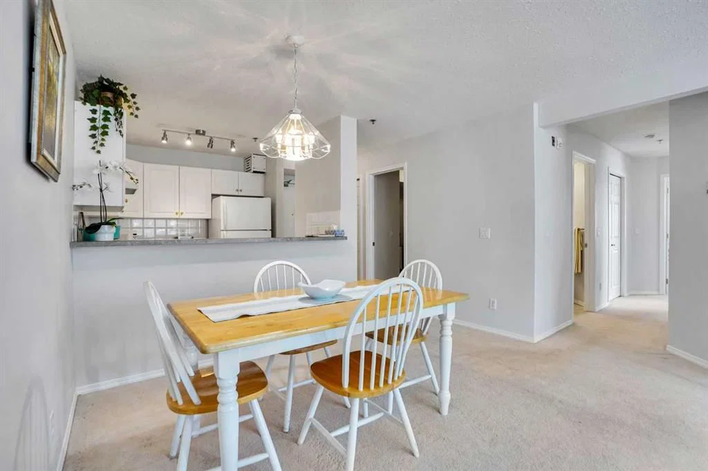 1211, 11 Chaparral Ridge Drive SE, Calgary — photo 4 of 36