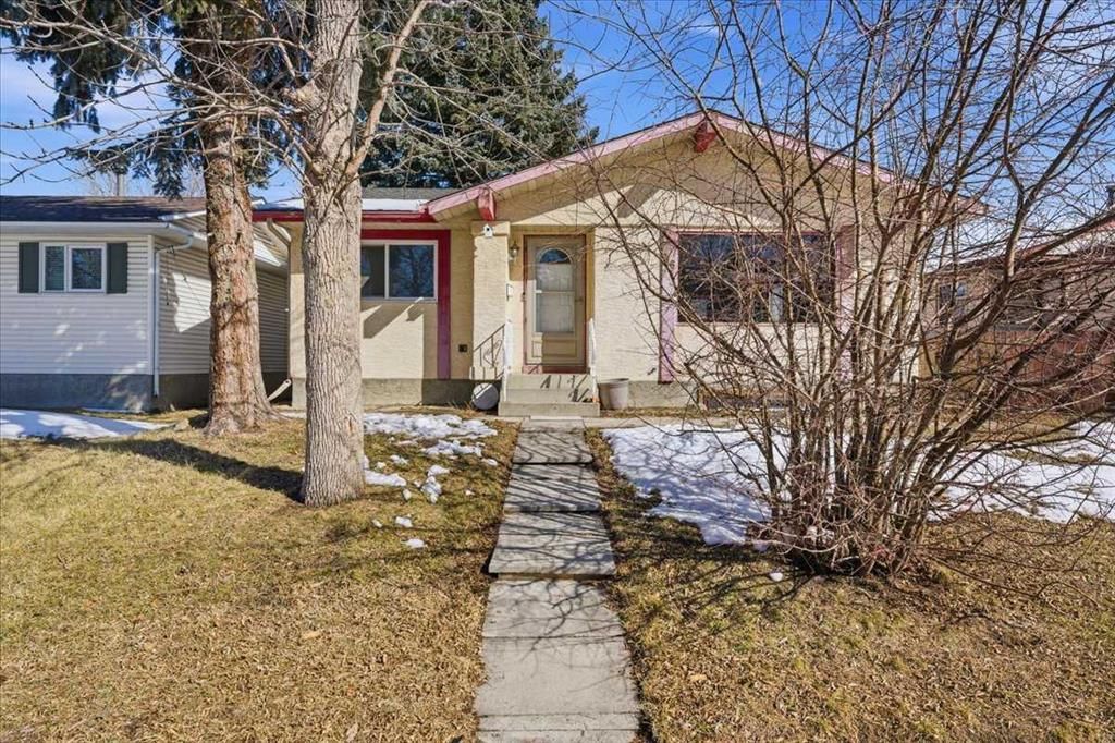 716 Whitemont Drive NE, Calgary — main listing photo