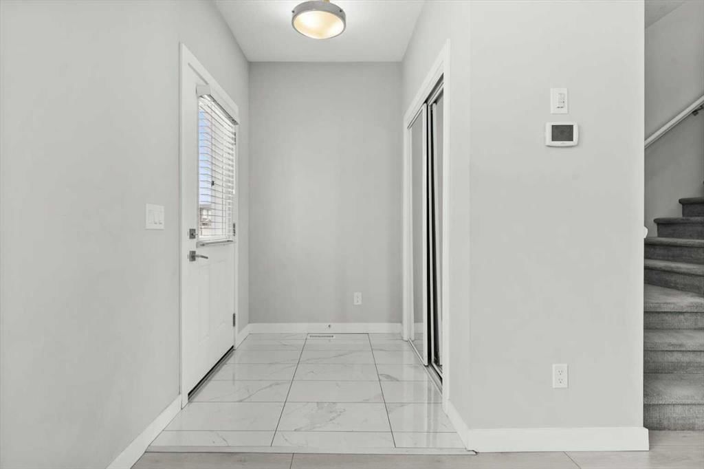 124 Red Embers Place NE, Calgary — photo 4 of 43
