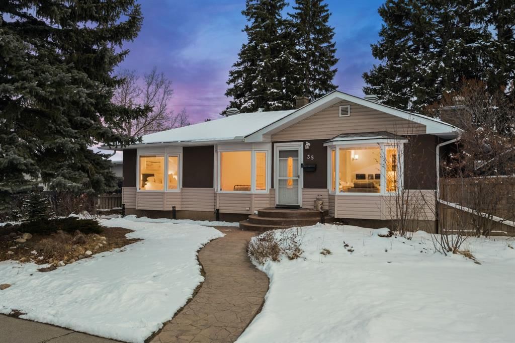 35 Grafton Drive SW, Calgary — main listing photo