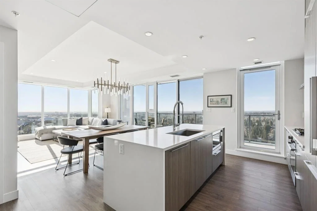 2804, 930 16 Avenue SW, Calgary — main listing photo