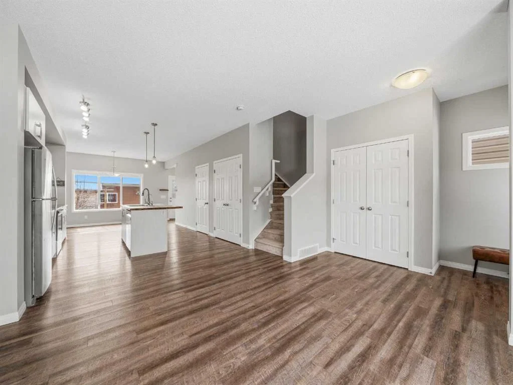89 Walgrove Rise SE, Calgary — photo 4 of 50