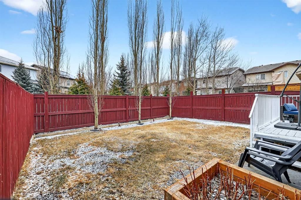 201 Autumn Circle SE, Calgary — photo 5 of 50