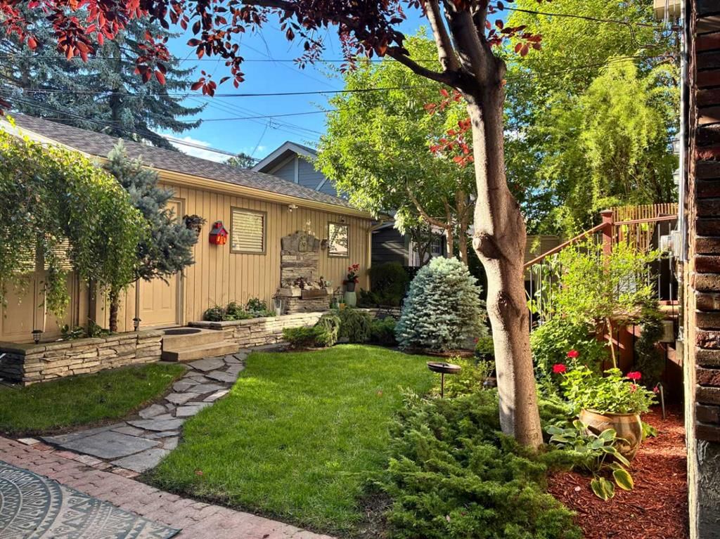 1727 24 Street SW, Calgary — photo 3 of 50