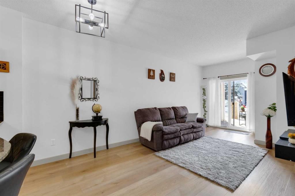 #1608, 11811 Lake Fraser Drive SE, Calgary — photo 4 of 39