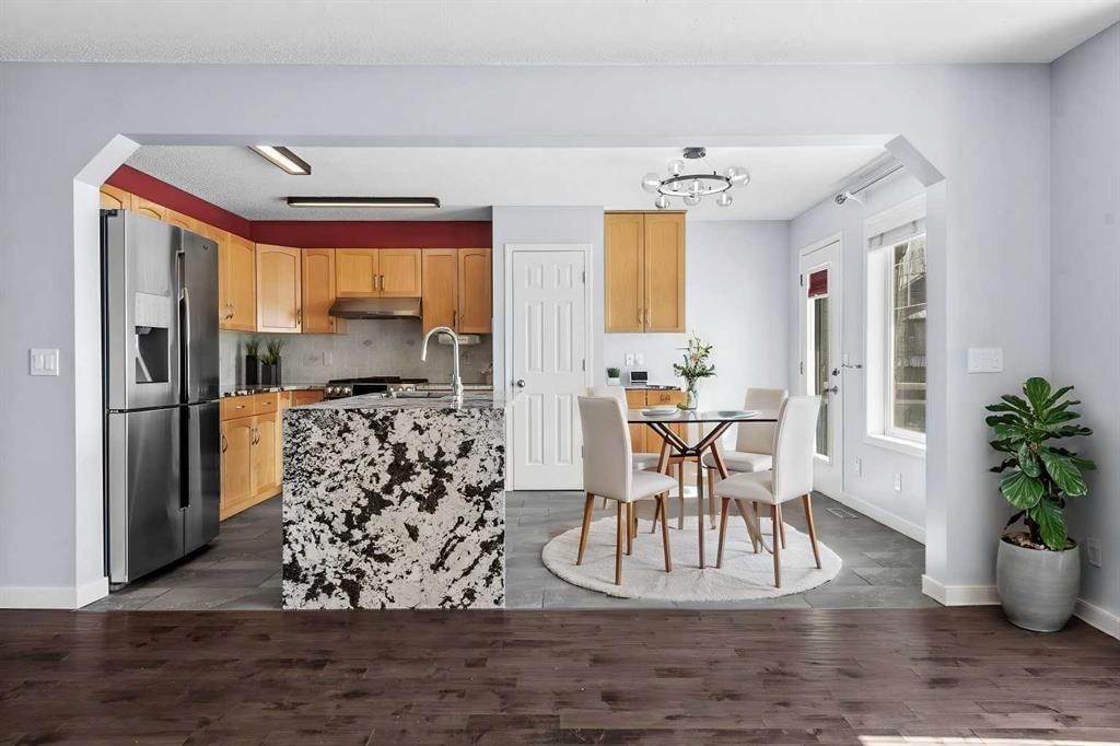 37 Evansbrooke Park NW, Calgary — photo 5 of 43