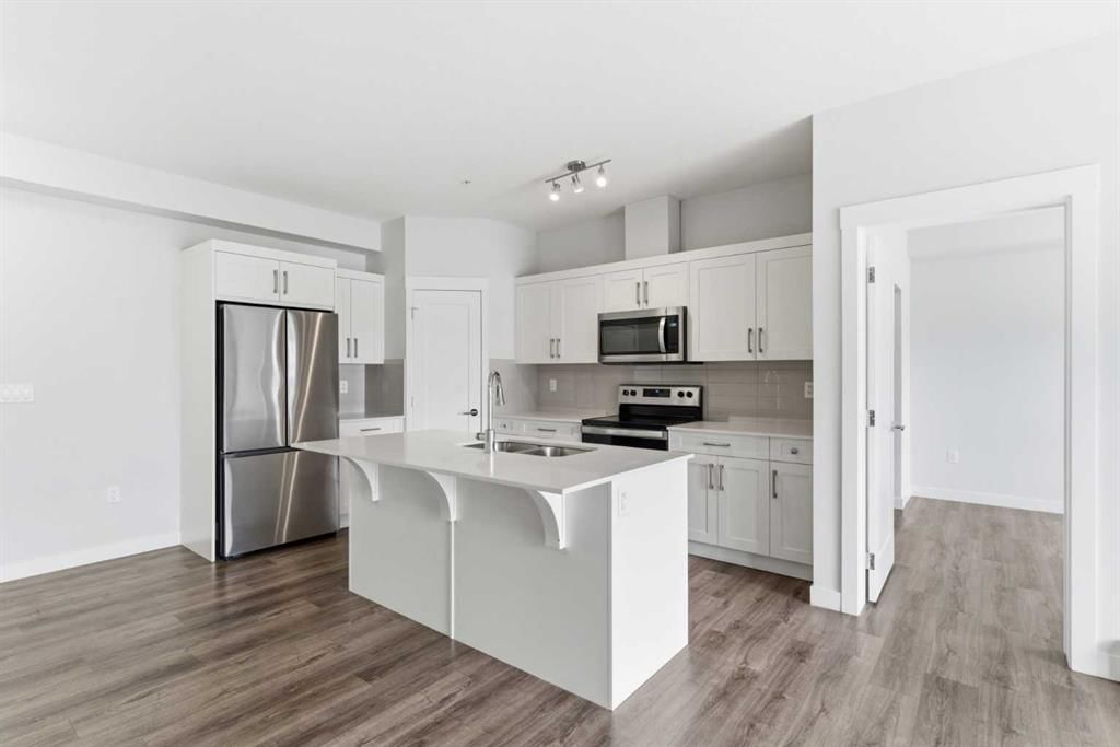 211, 25 Walgrove Walk SE, Calgary — photo 4 of 25