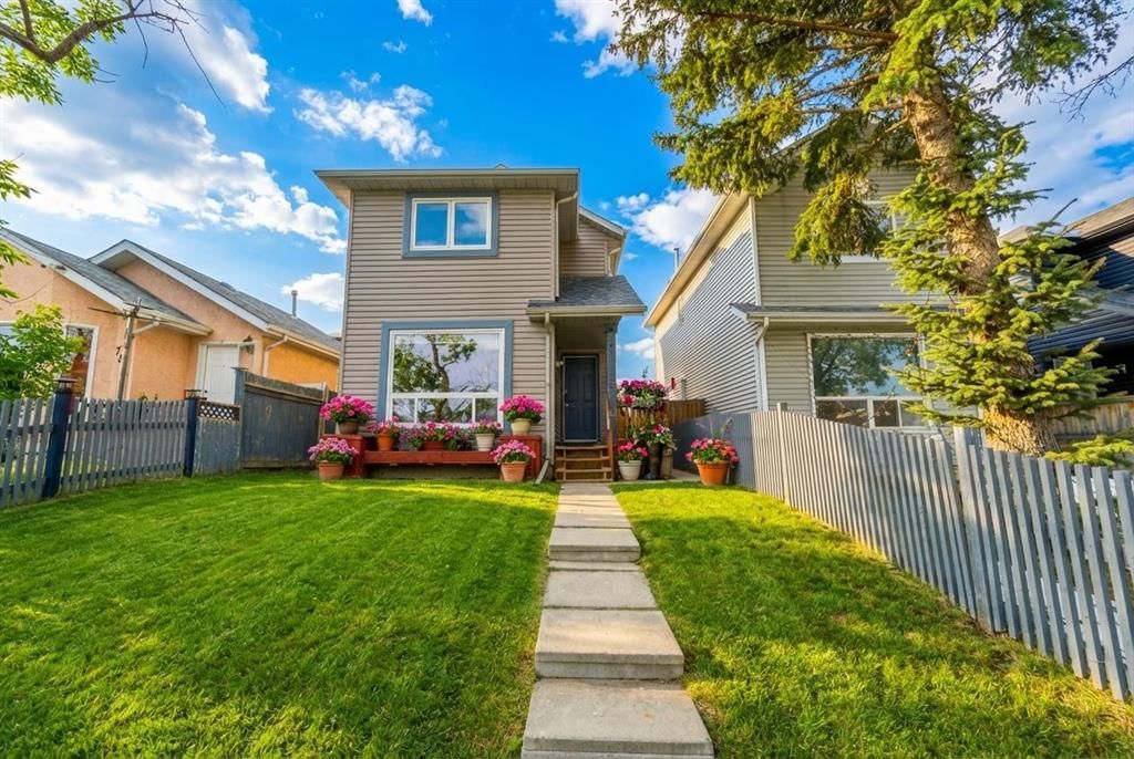 78 Martinview Crescent NE, Calgary — photo 2 of 49