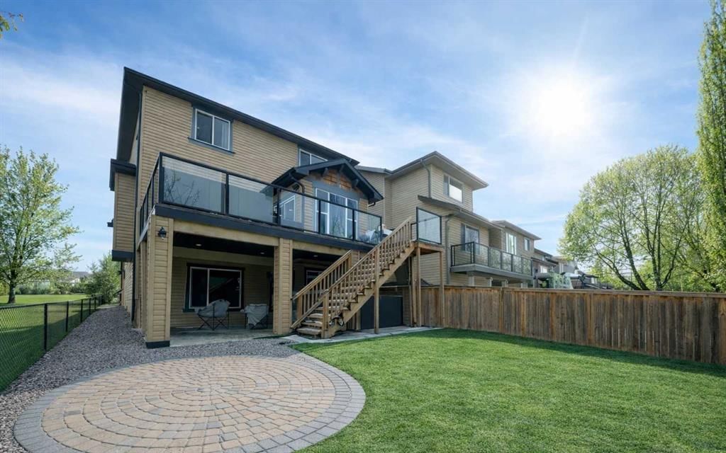 983 Auburn Bay Boulevard SE, Calgary — photo 4 of 33