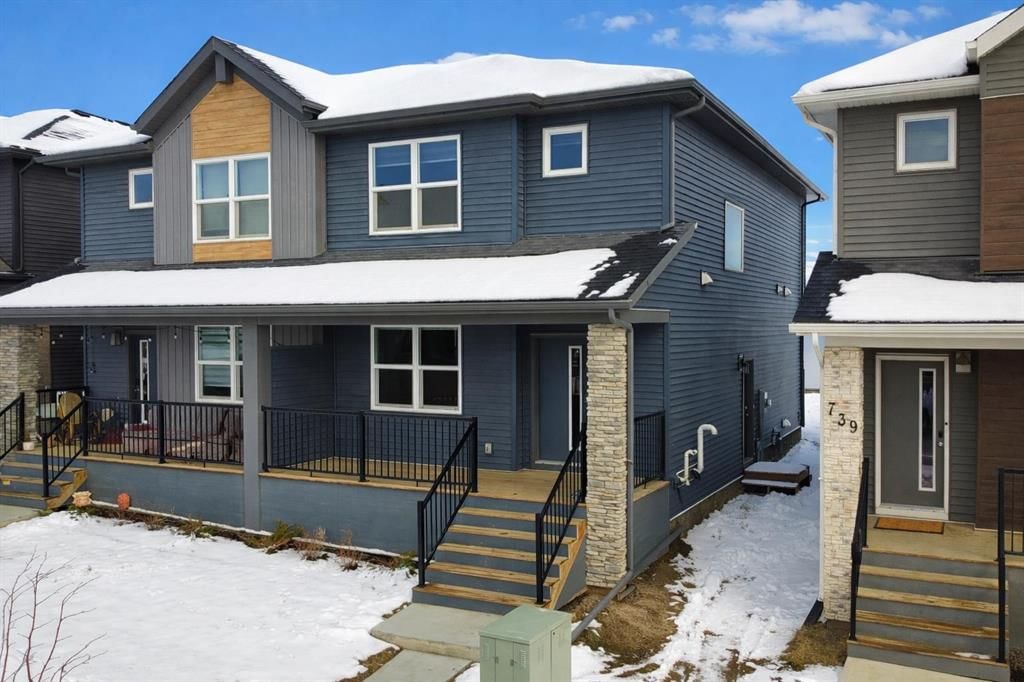 747 Creekside Boulevard SW, Calgary — main listing photo
