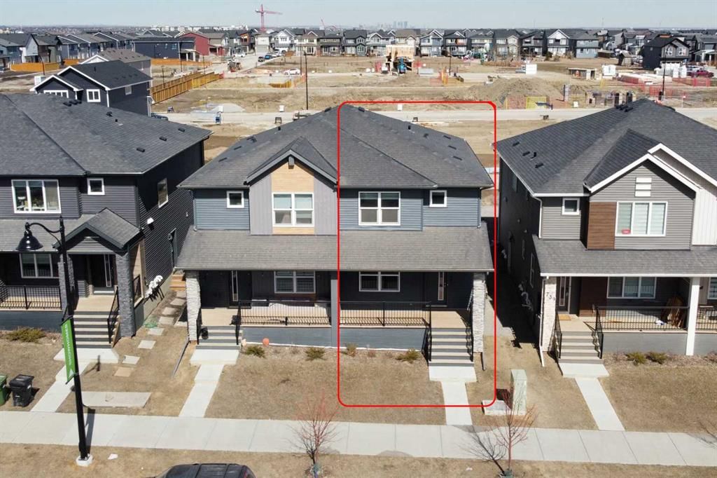 747 Creekside Boulevard SW, Calgary — photo 2 of 47