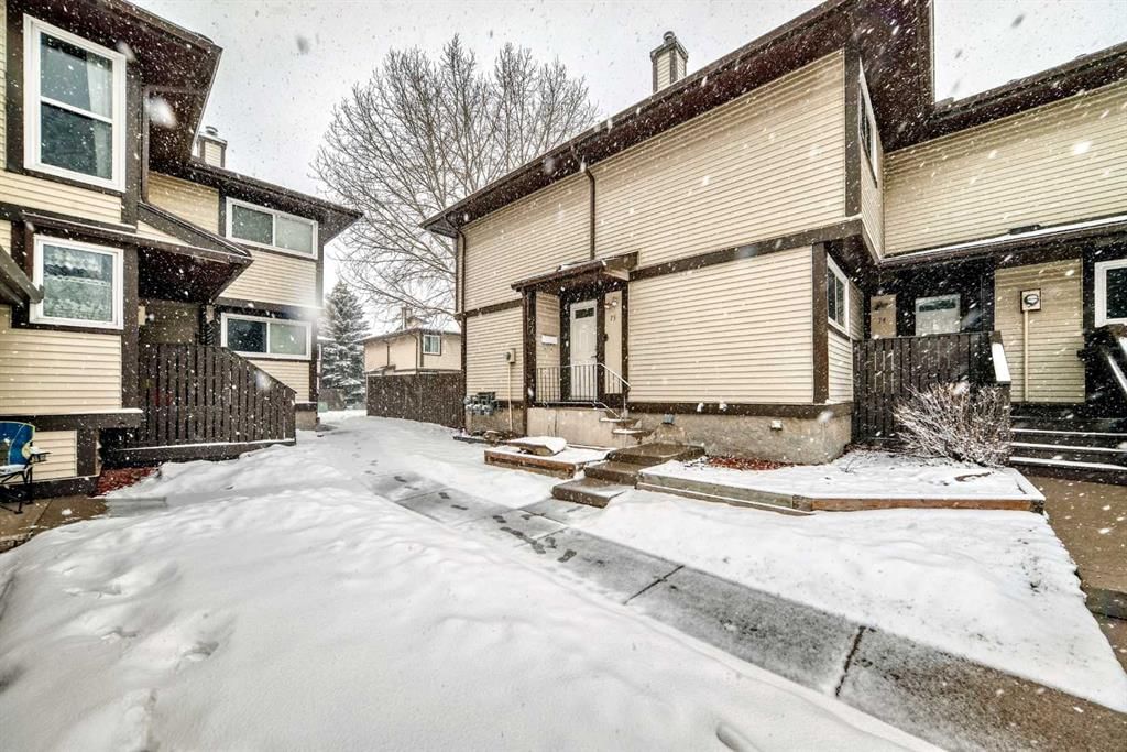 73, 115 Bergen Road NW, Calgary — photo 5 of 49