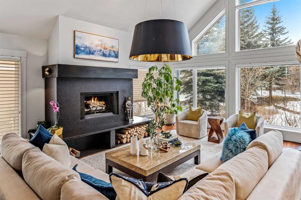 23 Spring Willow Way SW, Calgary — photo 4 of 50