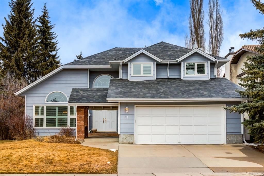 51 Woodacres Crescent SW, Calgary — main listing photo
