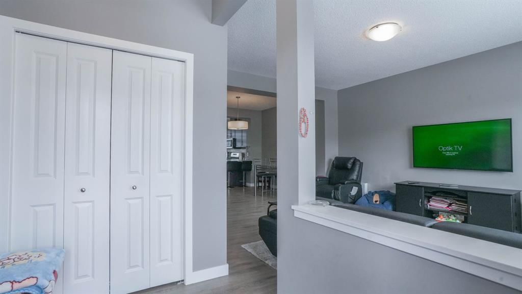 62 Corner Meadows Common NE, Calgary — photo 3 of 41