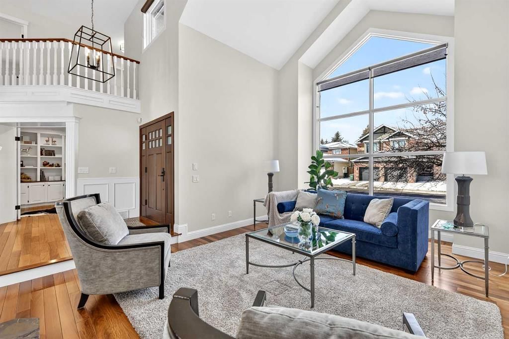 7087 Christie Briar Manor SW, Calgary — photo 3 of 48