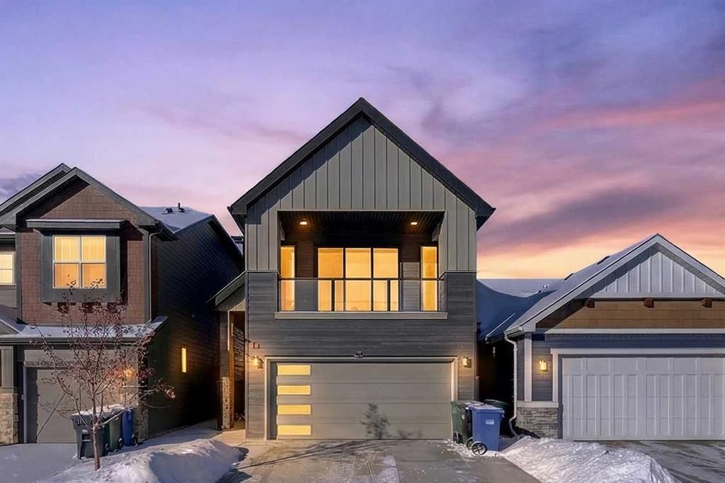 13 Cranbrook Close SE, Calgary — photo 2 of 47