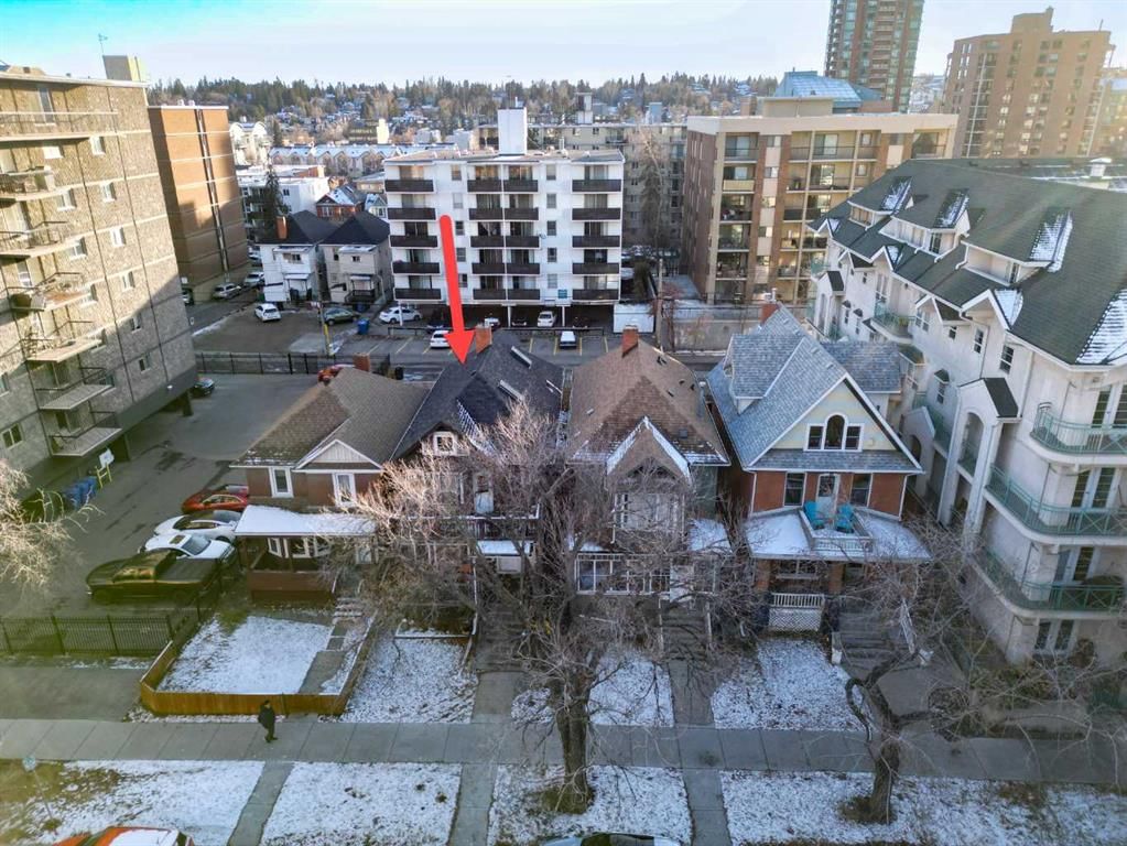 1225 13 Avenue SW, Calgary — main listing photo