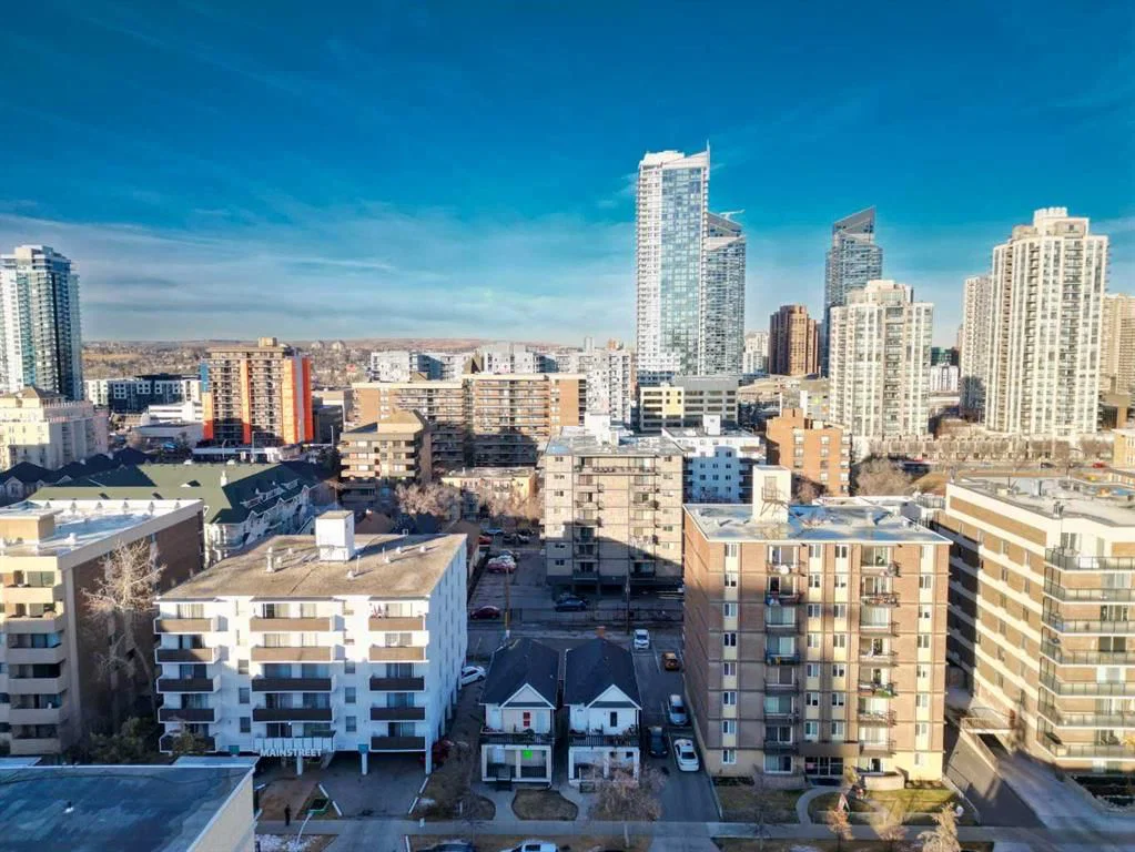 1220 14 Avenue SW, Calgary — photo 3 of 4