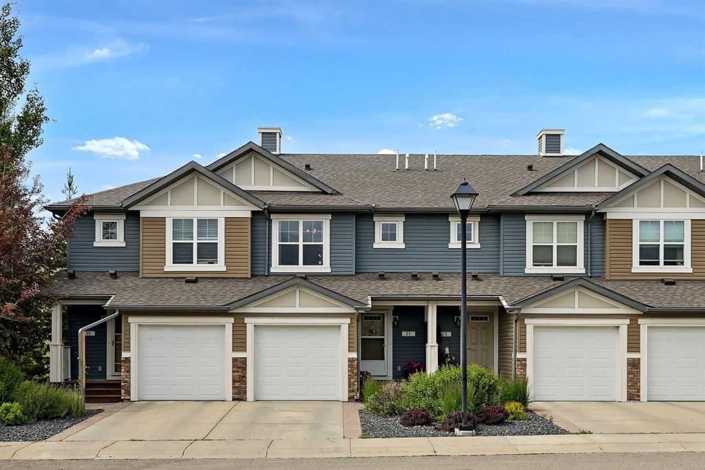 21 Chaparral Valley Gardens SE, Calgary — photo 2 of 40