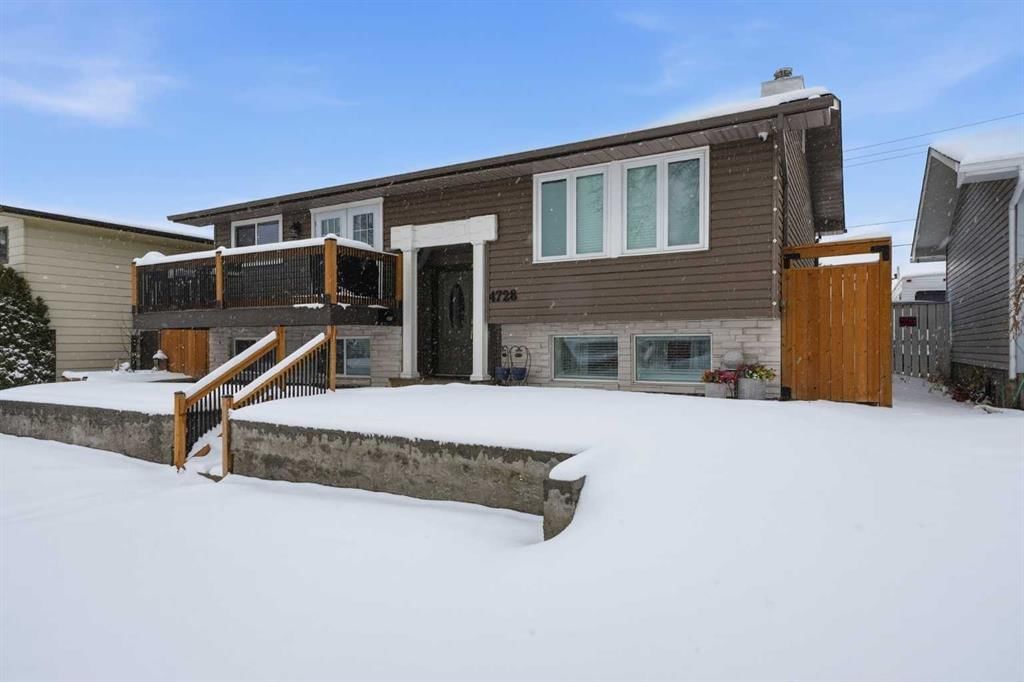 4728 Rundlehorn Drive NE, Calgary — photo 3 of 45