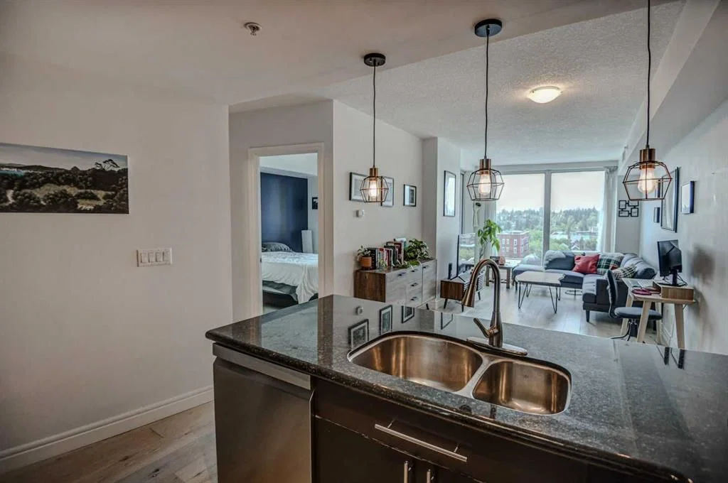 903, 817 15 Avenue SW, Calgary — photo 3 of 28