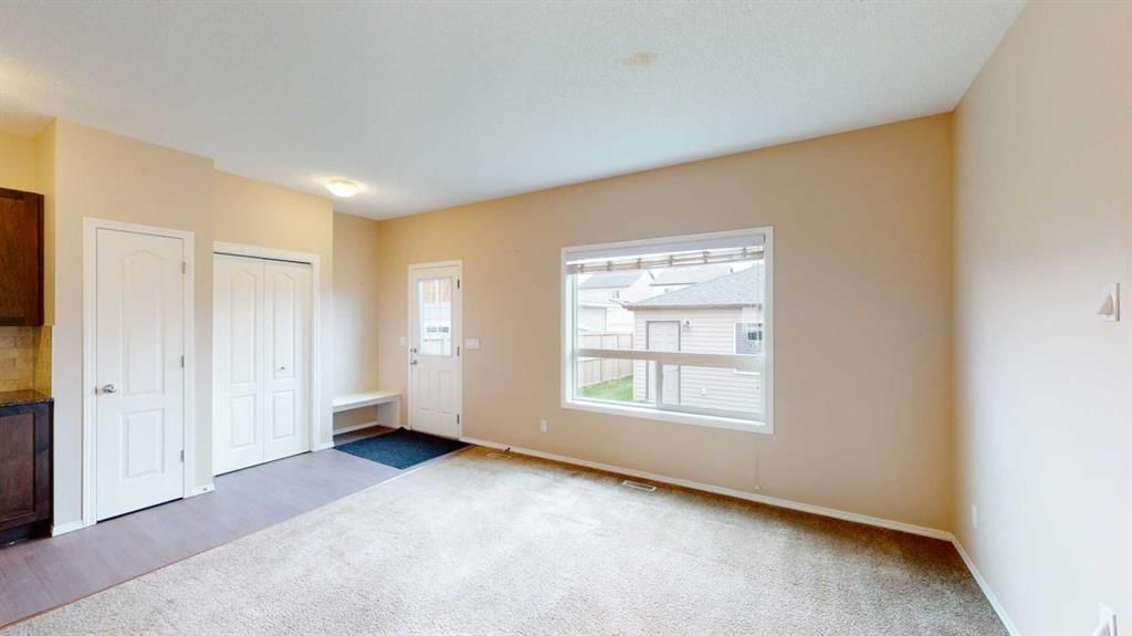 198 Skyview Point Road NE, Calgary — photo 5 of 19
