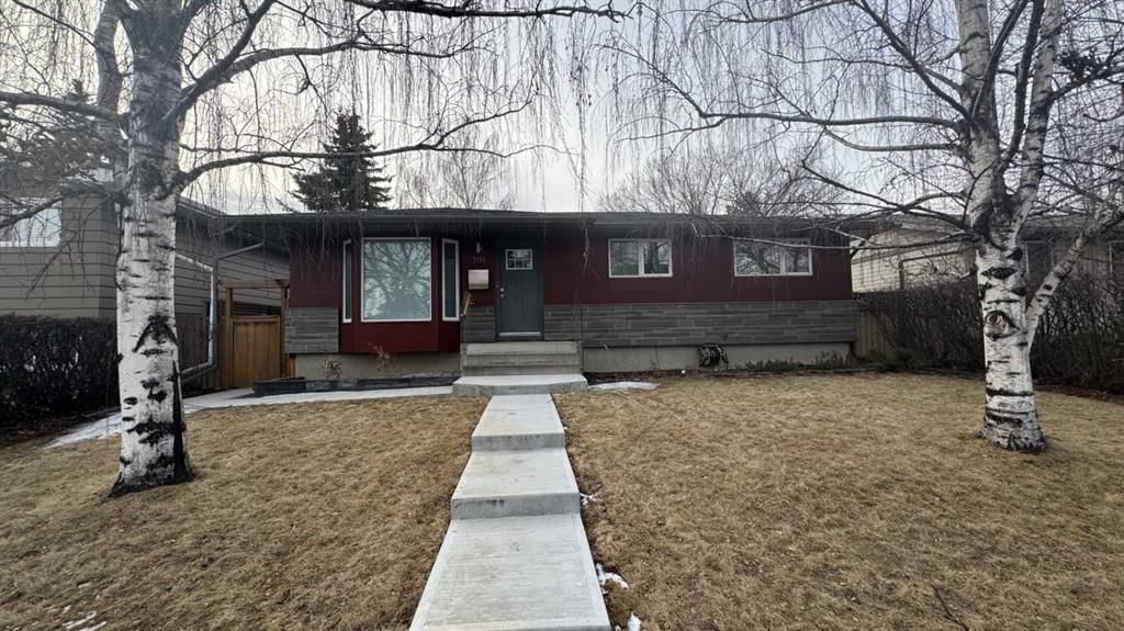 3119 46 Street SW, Calgary — main listing photo