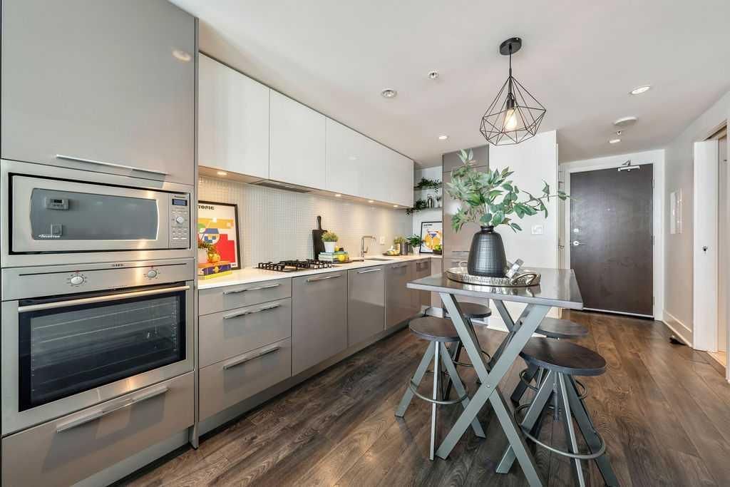 2807, 901 10 Avenue SW, Calgary — photo 3 of 27