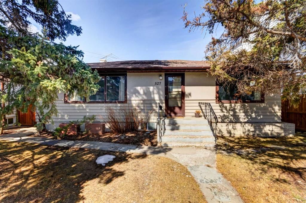 527 35A Street NW, Calgary — main listing photo