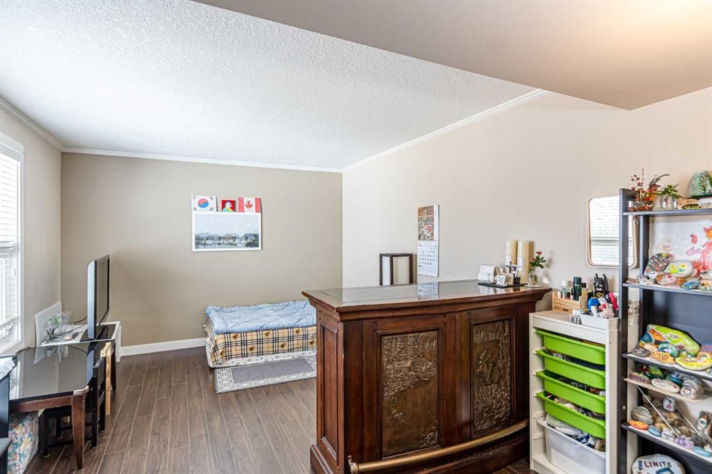 77, 5103 35 Avenue SW, Calgary — photo 3 of 20