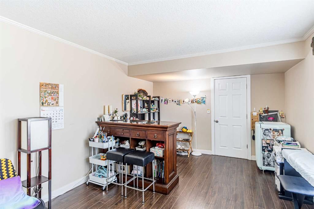 77, 5103 35 Avenue SW, Calgary — photo 4 of 20