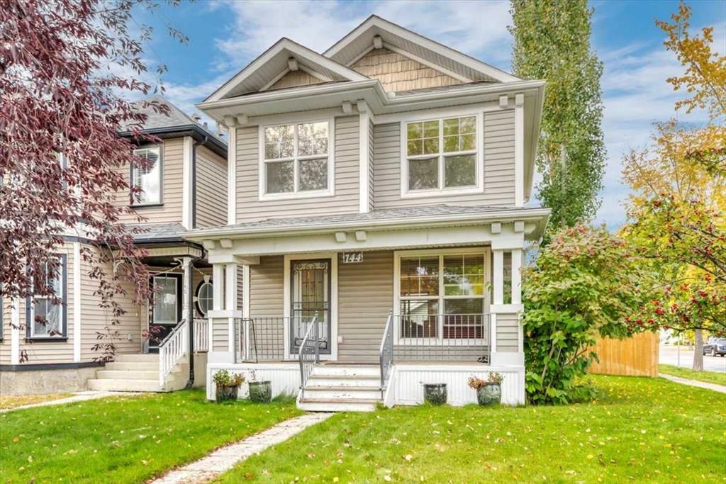 144 Prestwick Avenue, Calgary — main listing photo