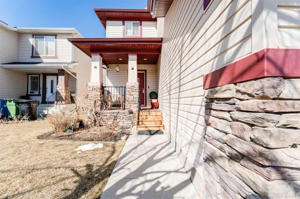 14 Bridlerange Circle SW, Calgary — photo 2 of 50