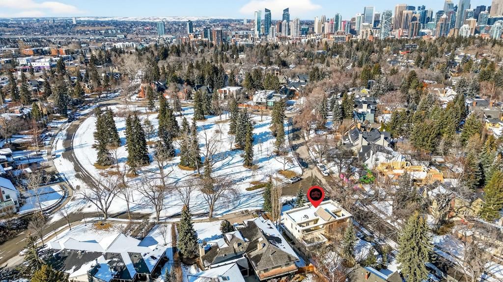 1301 Cabot Street SW, Calgary — photo 2 of 50