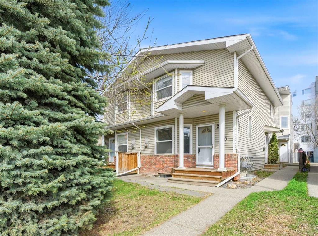 1, 2106 35 Avenue SW, Calgary — main listing photo