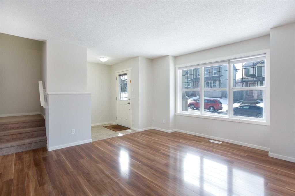 160 Panamount Way NW, Calgary — photo 5 of 30