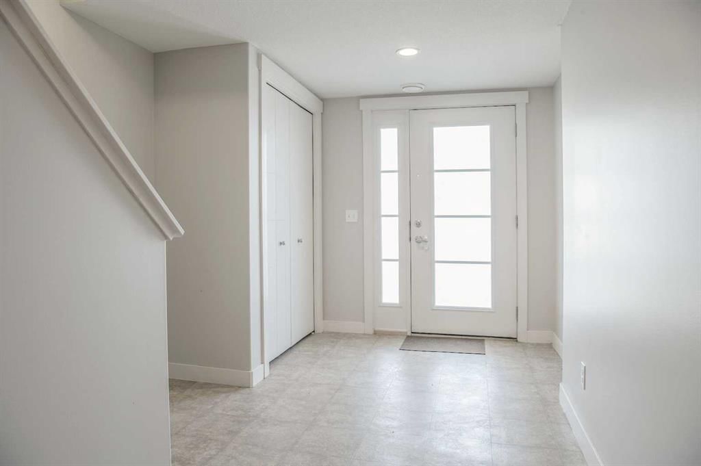 206 Redstone View NE, Calgary — photo 3 of 19