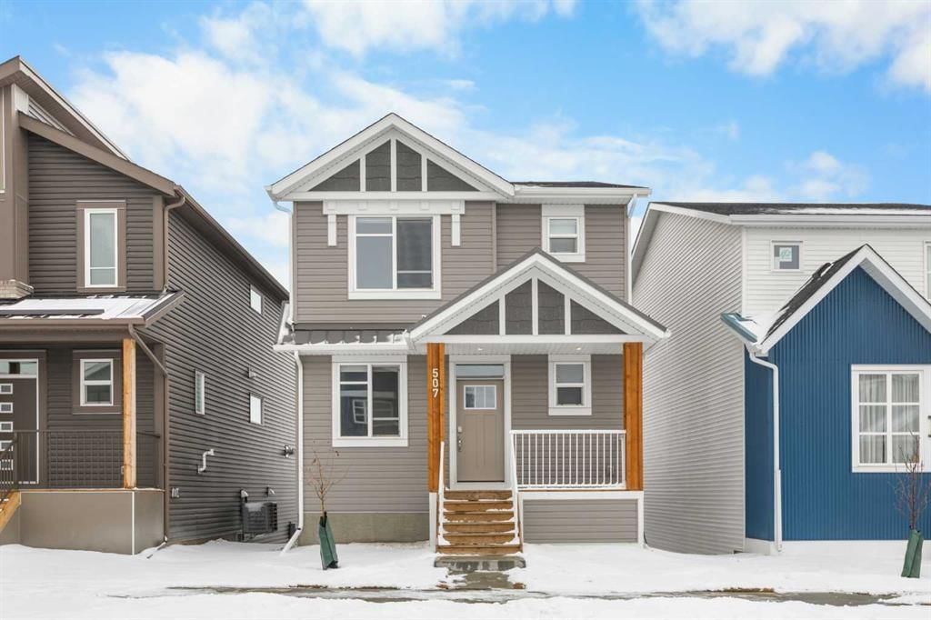 507 Lucas Boulevard NW, Calgary — main listing photo