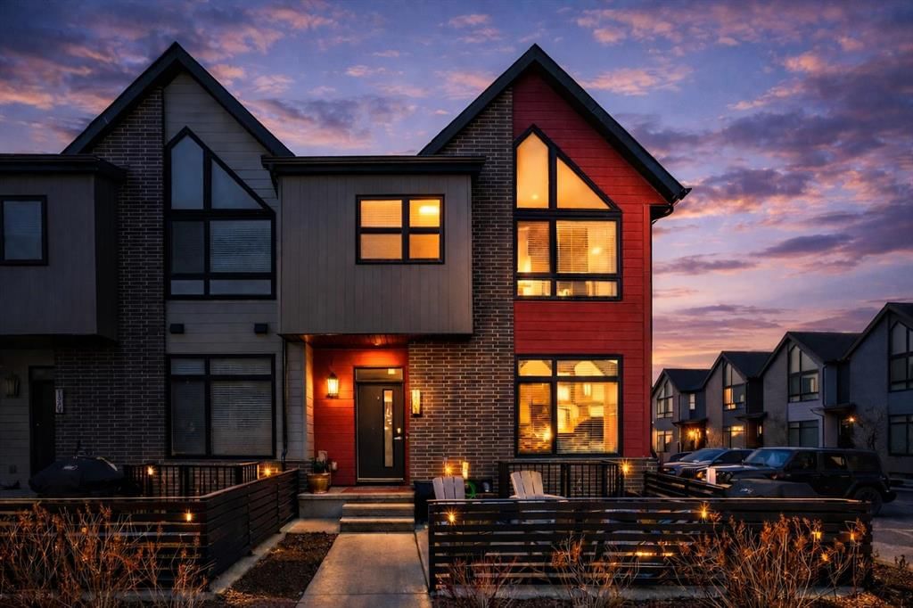 1305 Sage Meadows Gardens NW, Calgary — main listing photo
