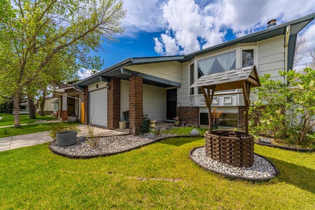 71 Sunmills Drive SE, Calgary — photo 4 of 48